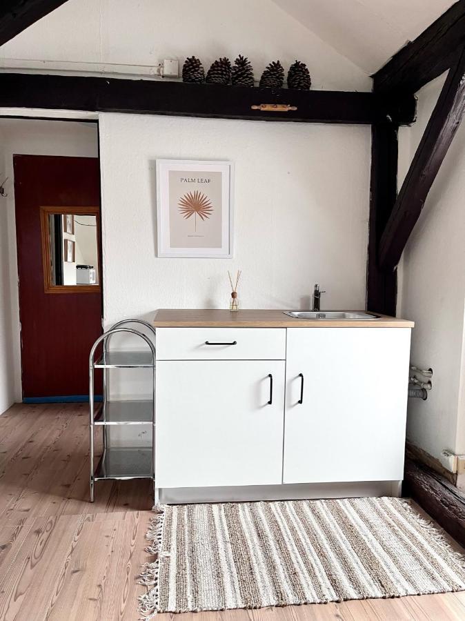 Loft Apartment Close To Metro Palmovka Prague Luaran gambar